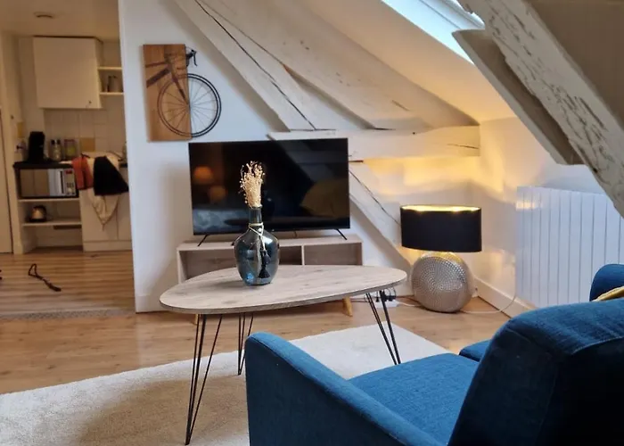 Cozy Train Station Within Walking Distance Lejlighed